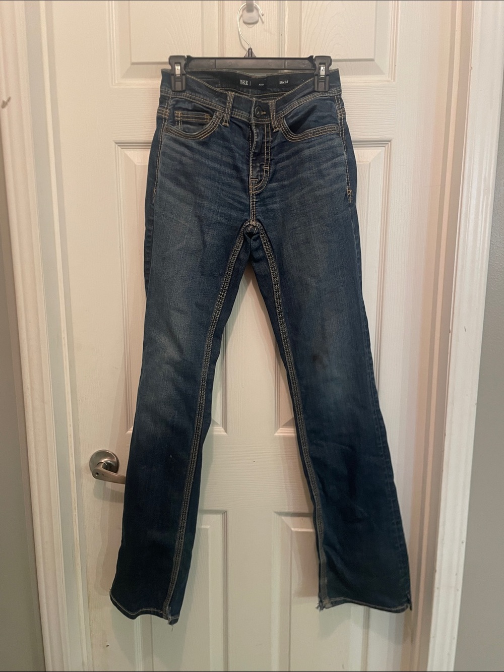 BKE men's 28x34 Aiden Bootcut Jeans - Dark Blue Wash